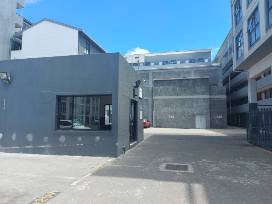 1 Bedroom Property for Sale in Maitland Western Cape